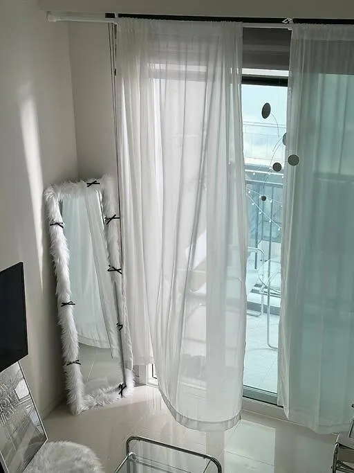 Grape #5 화이트&블랙 모던하우스-중심가상권-테라스 Apartment Incheon South Korea