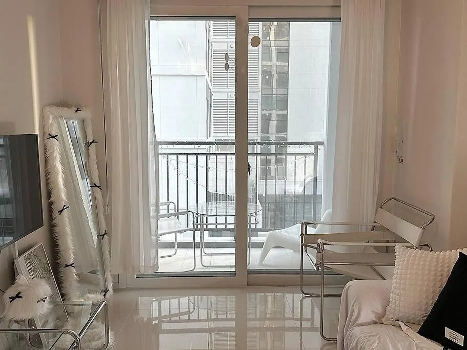 Grape #5 화이트&블랙 모던하우스-중심가상권-테라스 Apartment Incheon